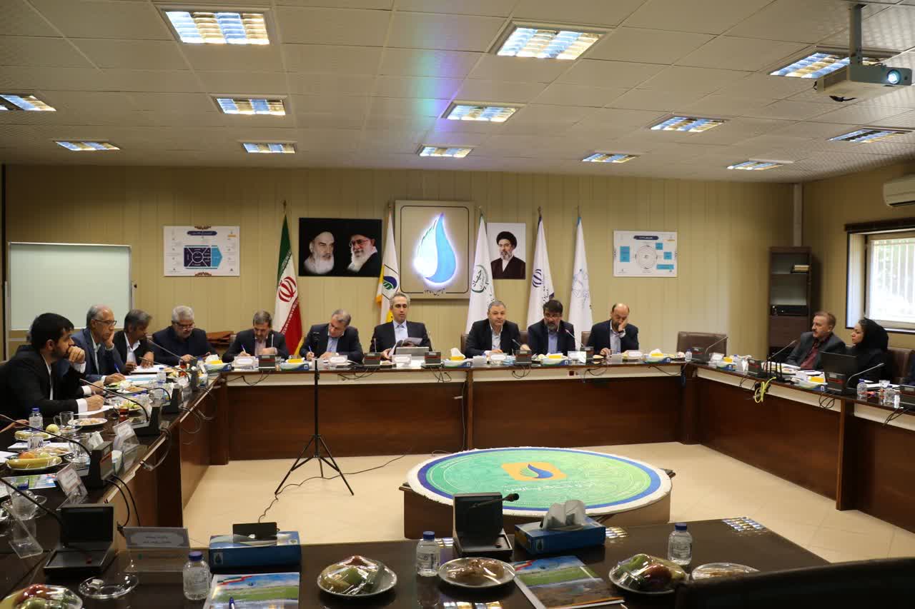 تأکید در مجمع شرکت توسعه خدمات مهندسی آب و خاک پارس بر انضباط مالی، بهره‌وری دارایی‌ها و صیانت از منافع شرکت